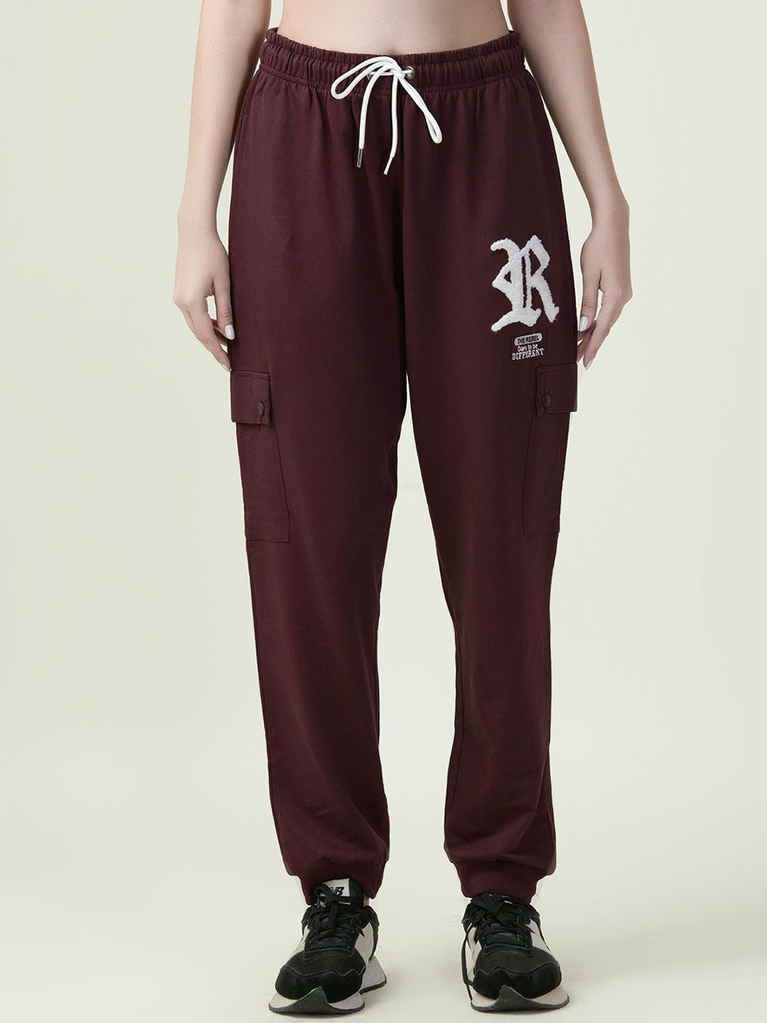 Albion By CnM Women Mid-Rise Cargo Joggers