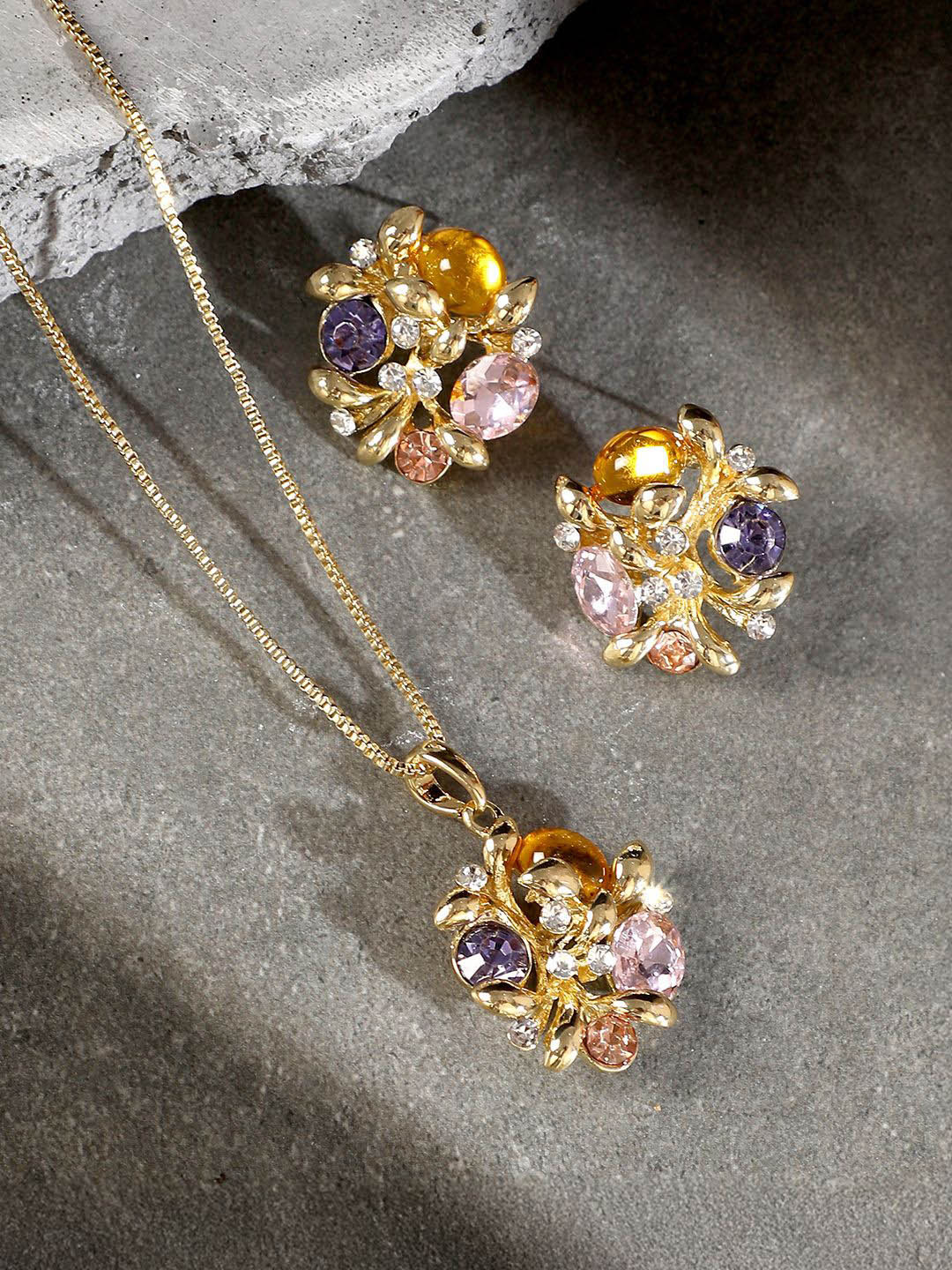 SOHI Gold-Plated The Florescence-Bijou Jewellery Set
