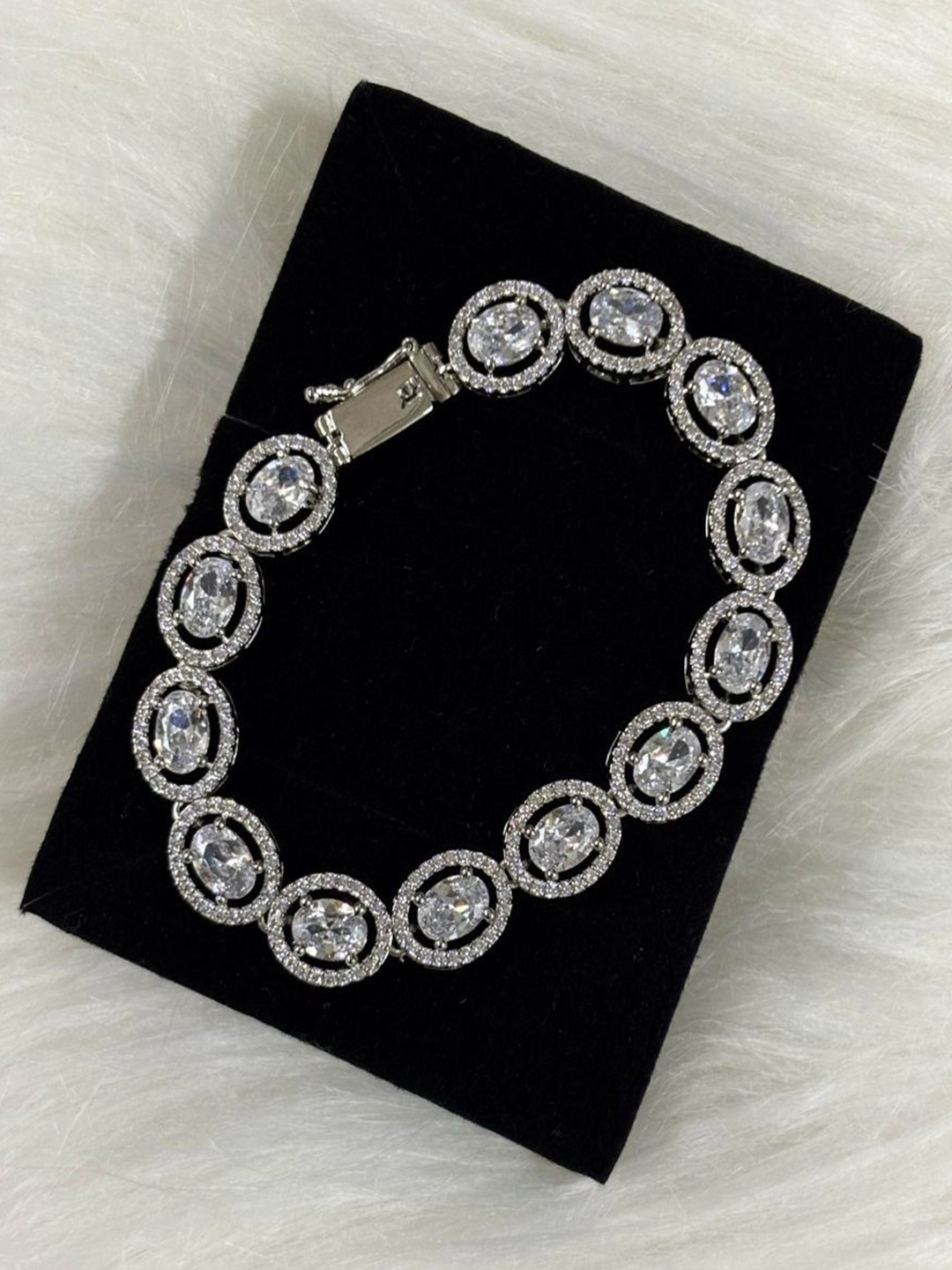 BDIVA Women Brass CZ Handcrafted Rhodium-Plated Charm Bracelet