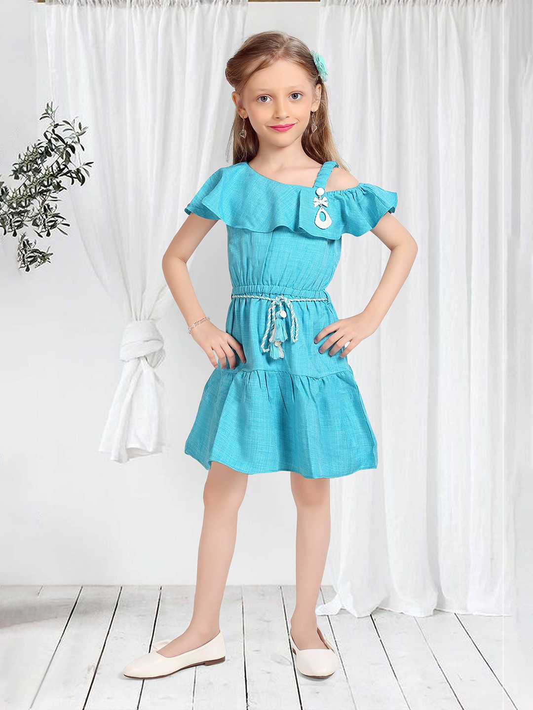 Lei-Chie Girls Tiered Cold-Shoulder Asymmetric Neck Fit and Flare Dress
