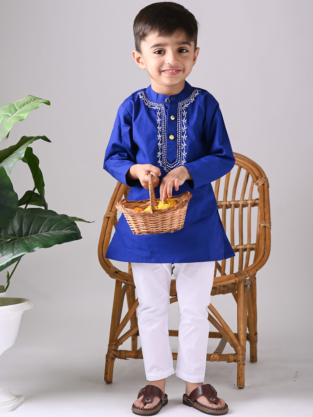 Peekaaboo Kids Boys Solid Embroidered Cotton Kurta with Pyjama