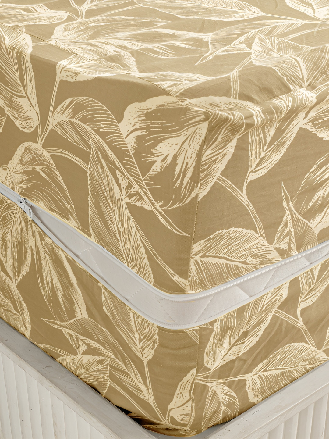 HOMEMONDE White Cotton Dust Mite Barrier Mattress Protector