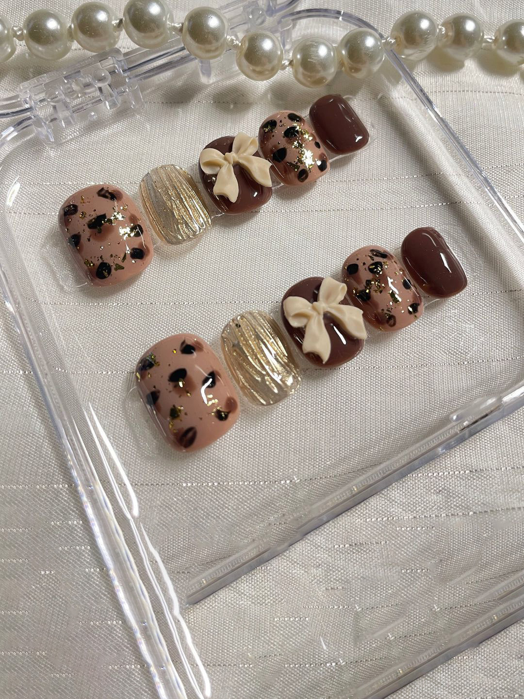 GLOW CUPID Set Of 10 Reusable Press On Nails Kit - Leopard Luxe