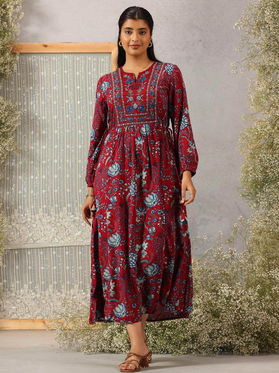 Lakshita Women Maroon Dresses