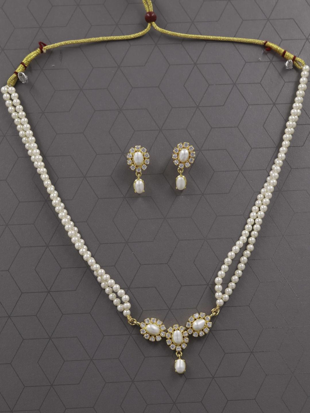 Siraaka Fashion Jewels White Beads Minimal Short Necklace and earrings