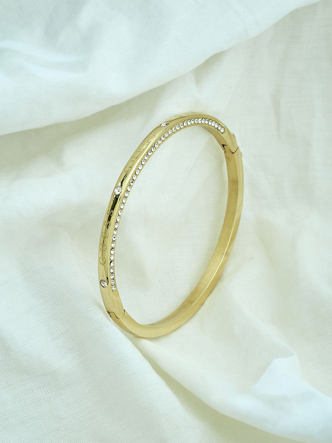 Women Circle Lights Gold-Plated Stainless Steel Bracelet