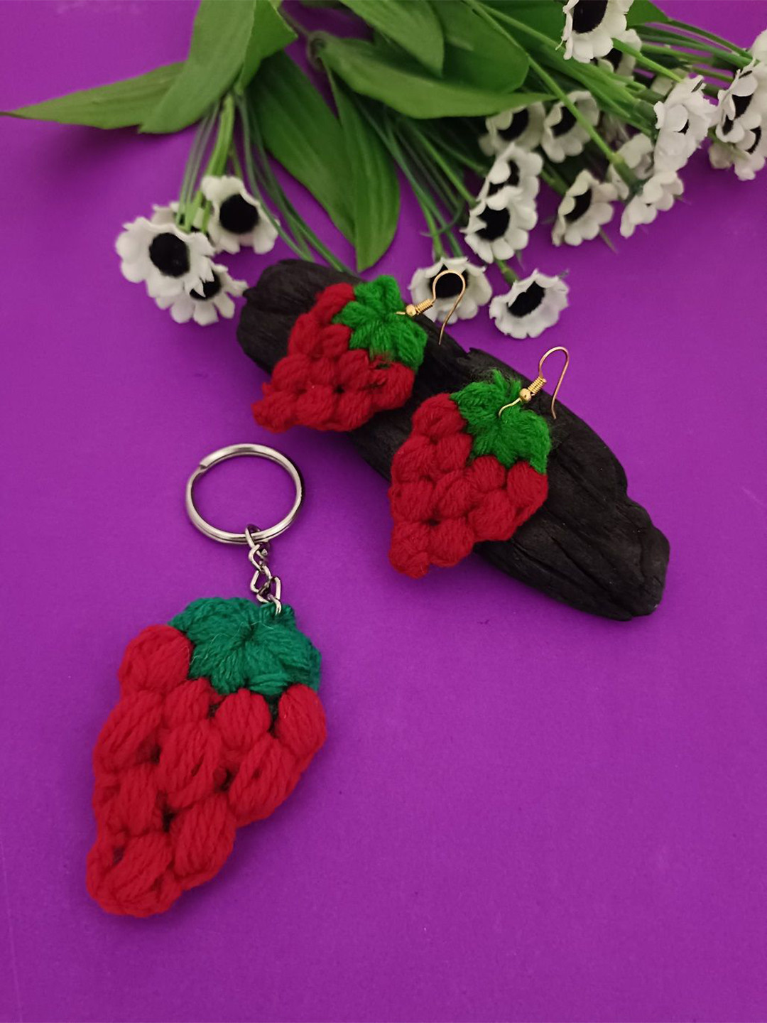 Sanjog Red and Green Crochet Woolen Quirky Drop Earrings & Keychain