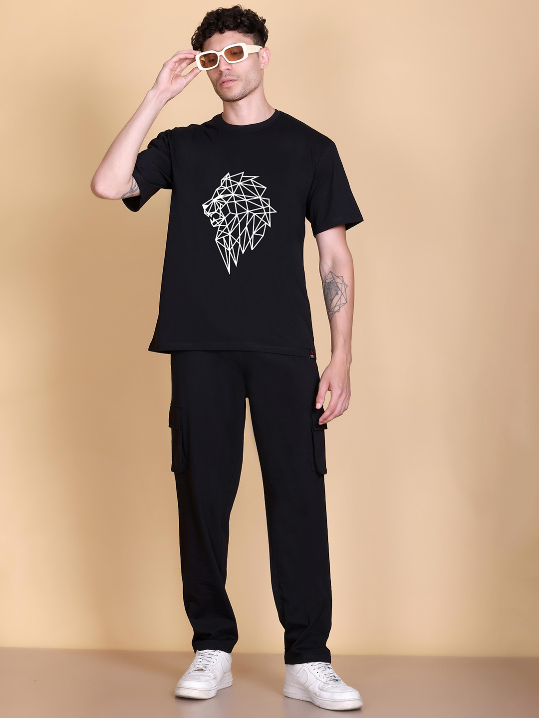 TOGS & TERRE Printed Pure Cotton T-Shirt & Trousers Comfortable Co-Ord Set