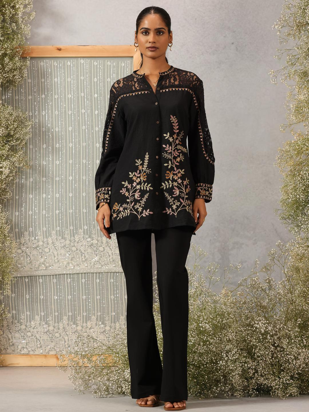 Lakshita Women Black Shirts