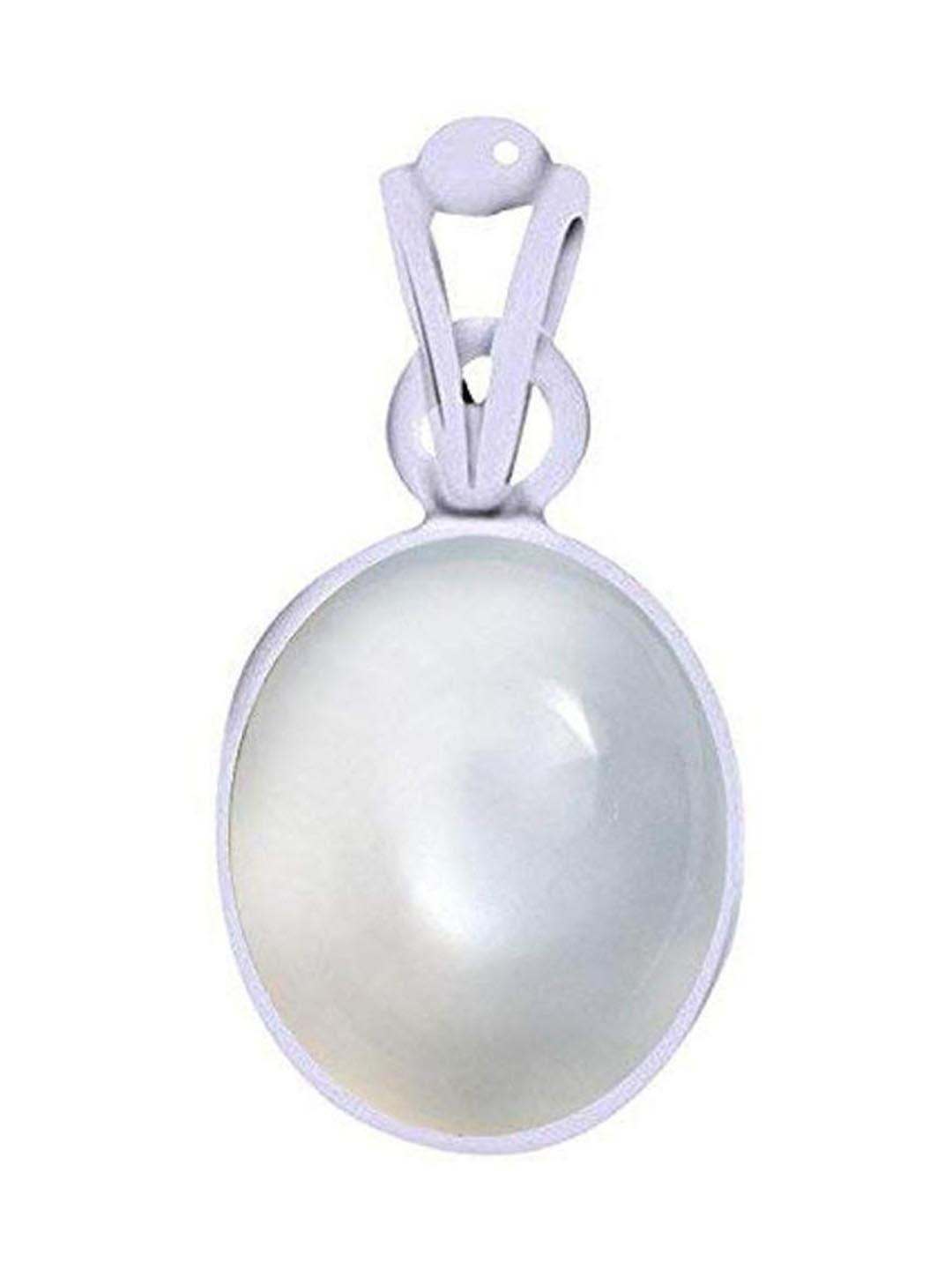 AURRA STORES Women Silver-Plated Moonstone Oval Pendants