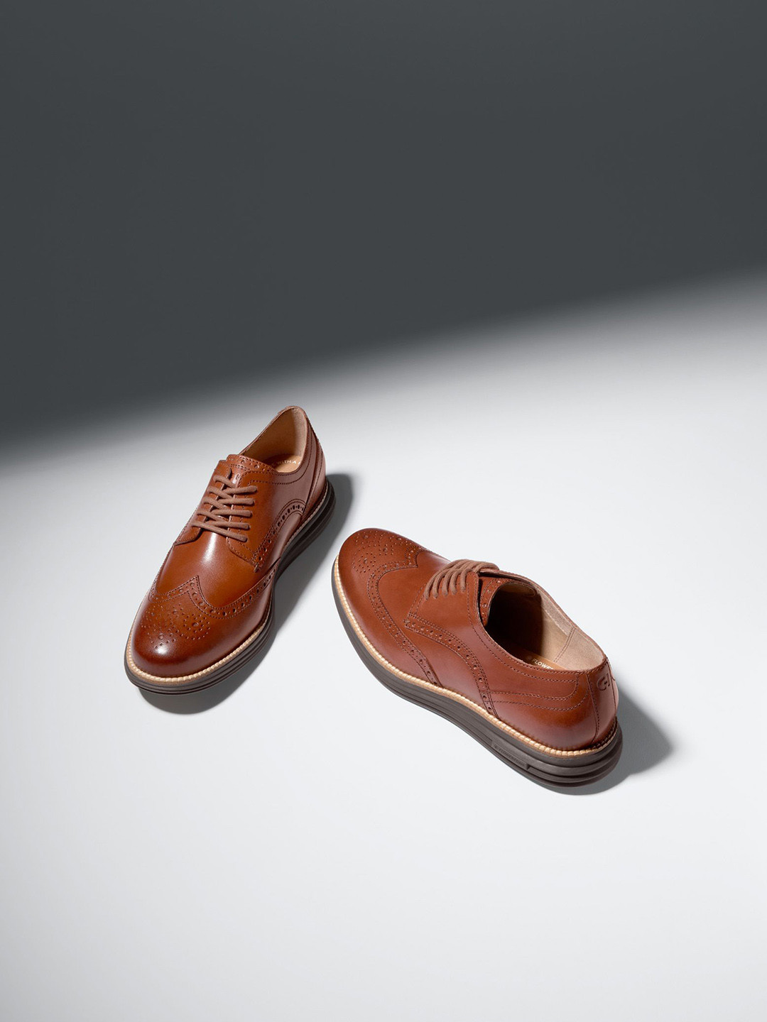 Cole Haan Men ORIGINALGRAND REMASTERED WINGTIP Brown Derby Shoes