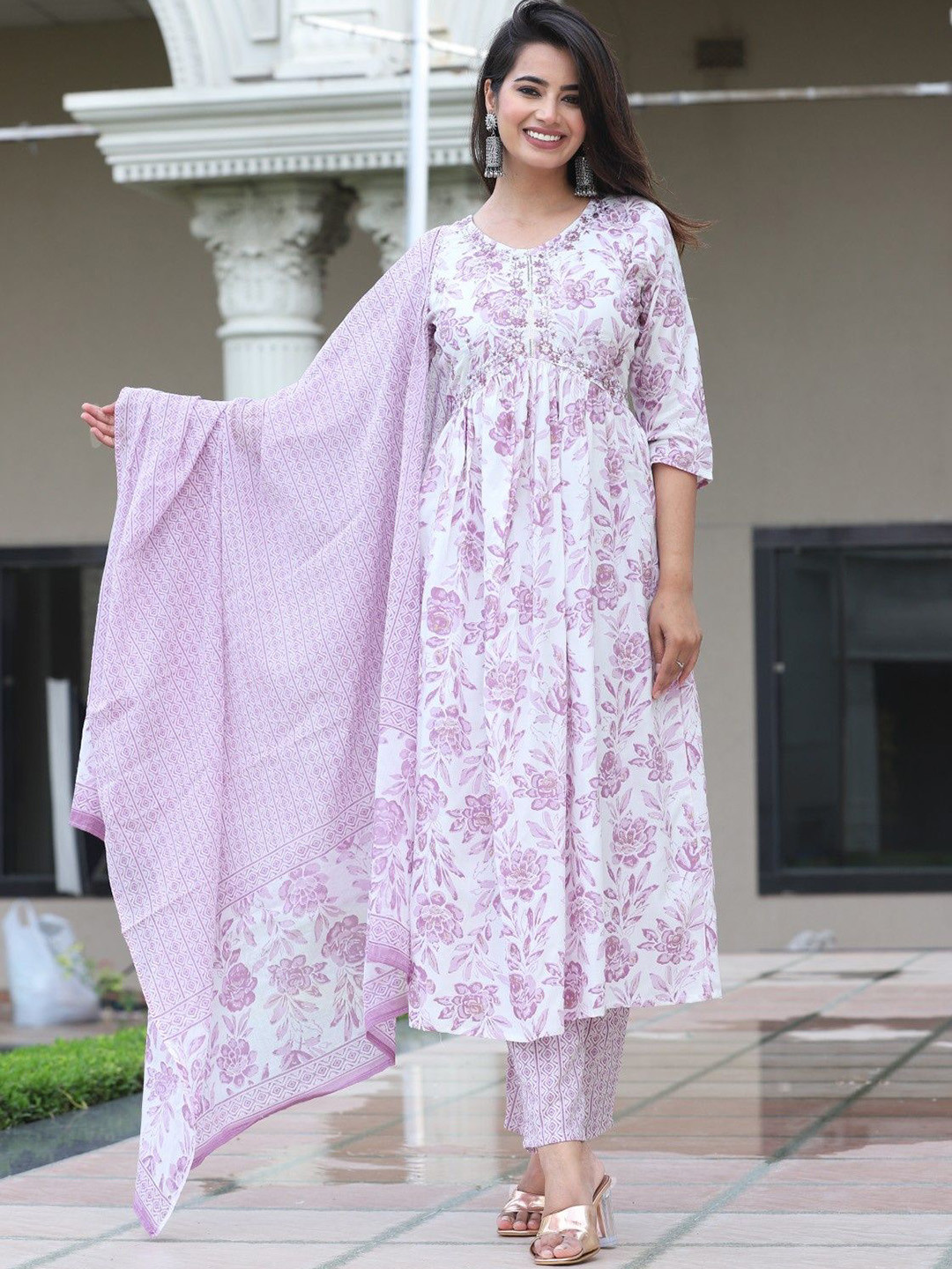 SHALIG Women Floral Printed Anarkali Kurta with Trousers & Dupatta