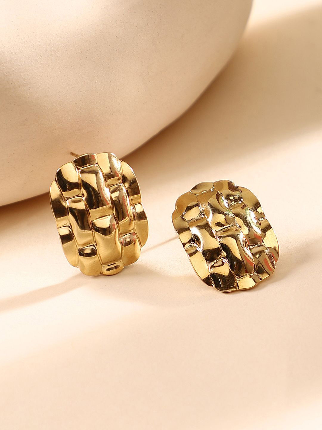 SOHI California Gold-Plated The Woven Studs
