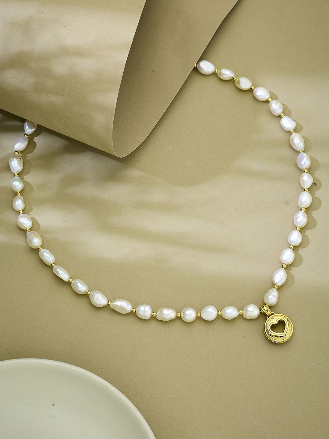 GUESS Women Rolling Hearts Gold-Plated Stainless Steel Necklace