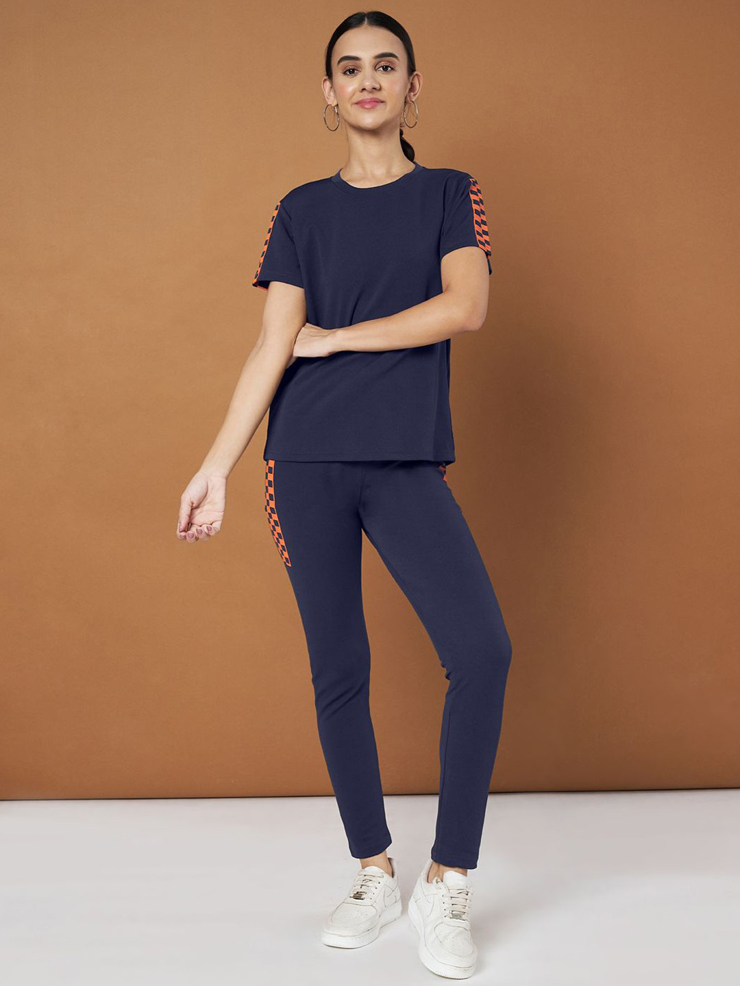 Moda Rapido Side Taped Checkered Print Round Neck T-shirt with Trousers Co-Ords