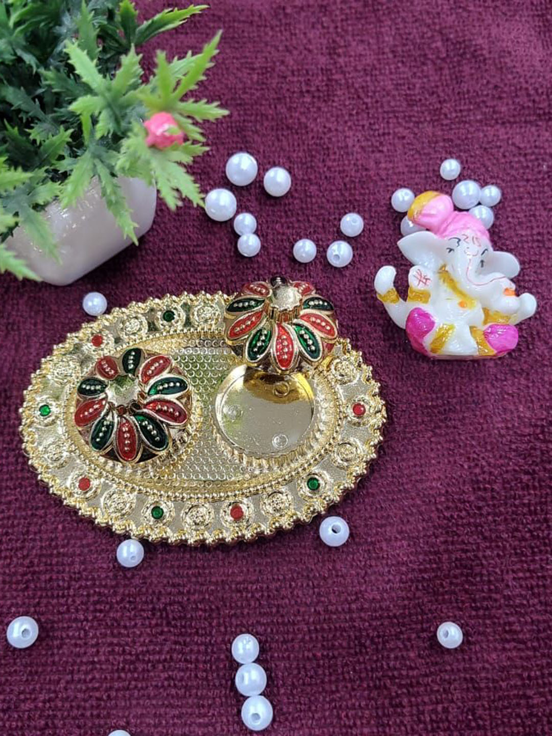 Nutts Designer Rakhi With Pooja Thali Roli Chawal & Rakhi Gifts Set