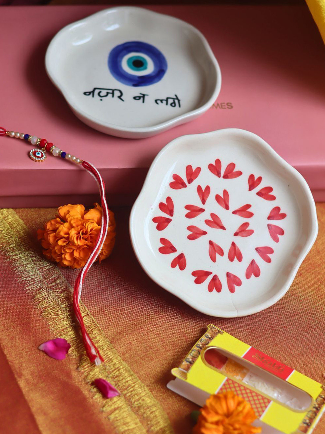 WEAVING HOMES Stone Studded & Beaded Thread Rakhi With 2 Dessert Plates
