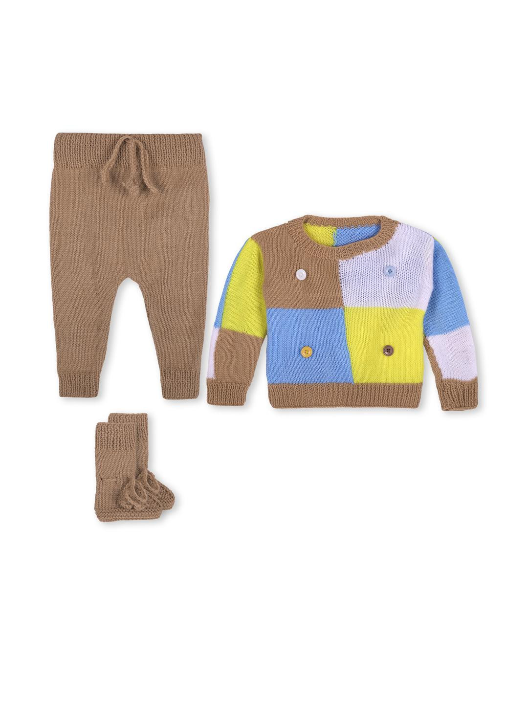 fandom collection Kids Brown T-shirt & Pyjamas With Beanie