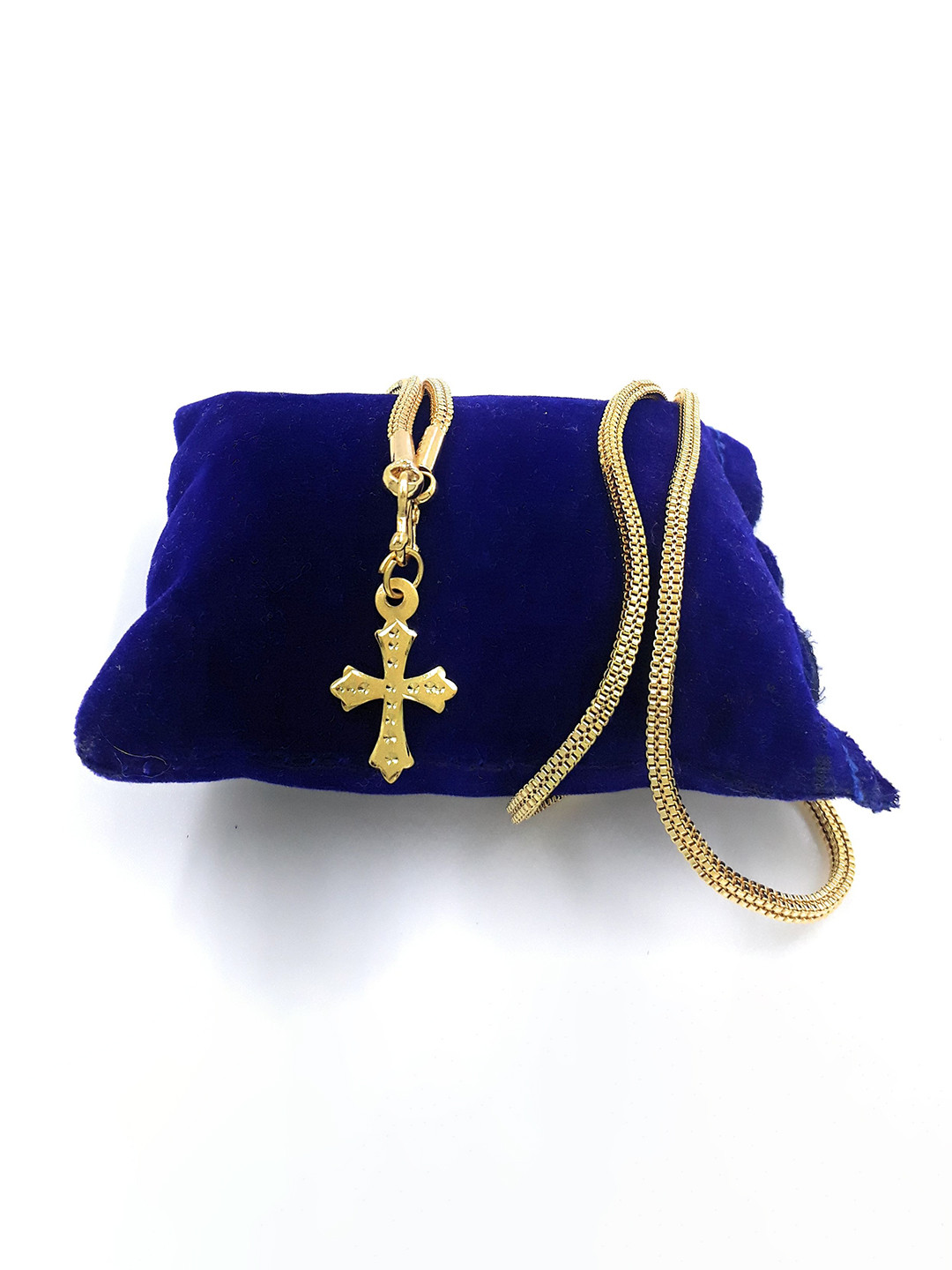 Anujeet Fashion Hub Gold-Plated Pendant With Chain