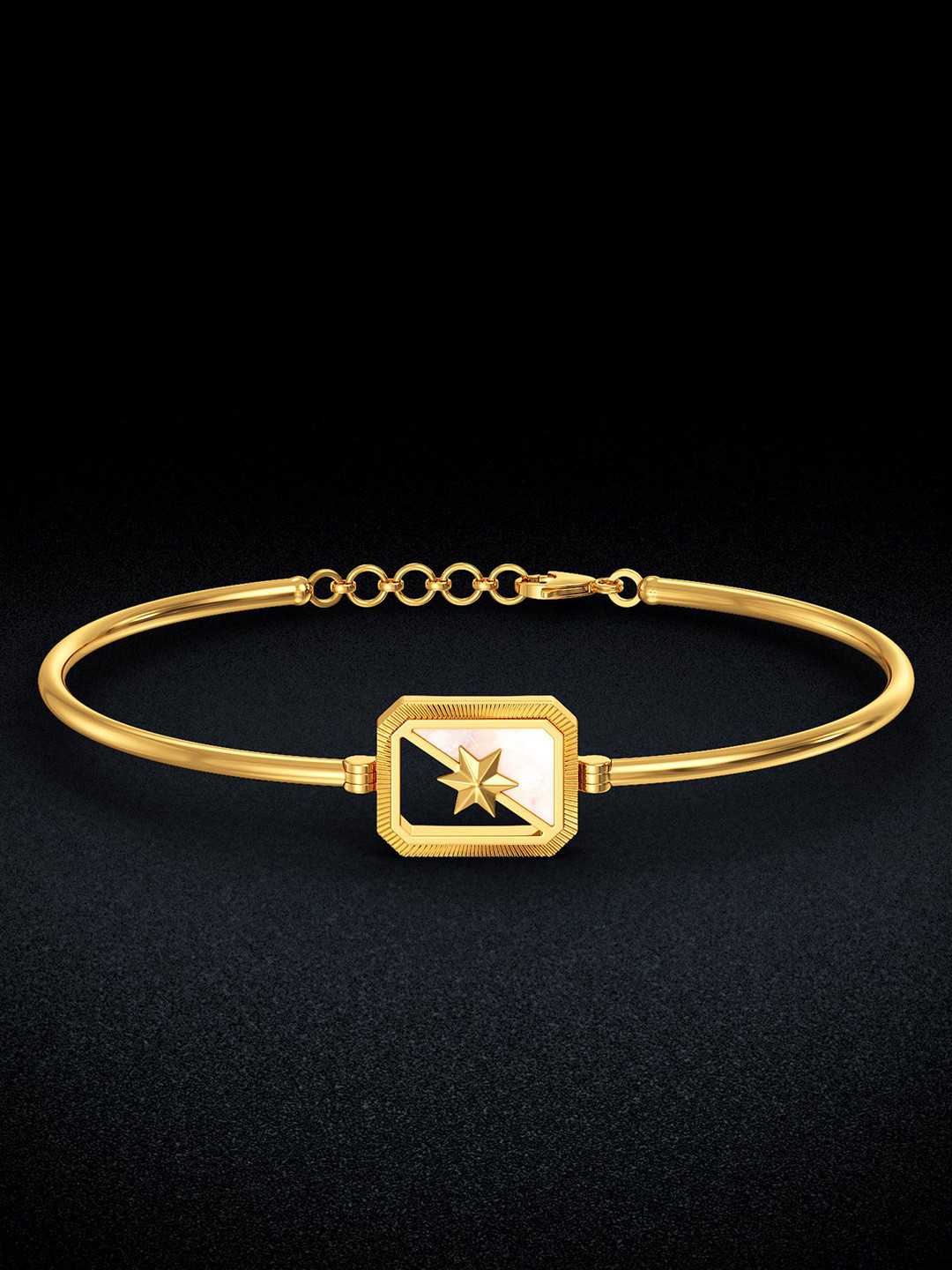 Joyalukkas Stellar Boxed Golden Bracelet