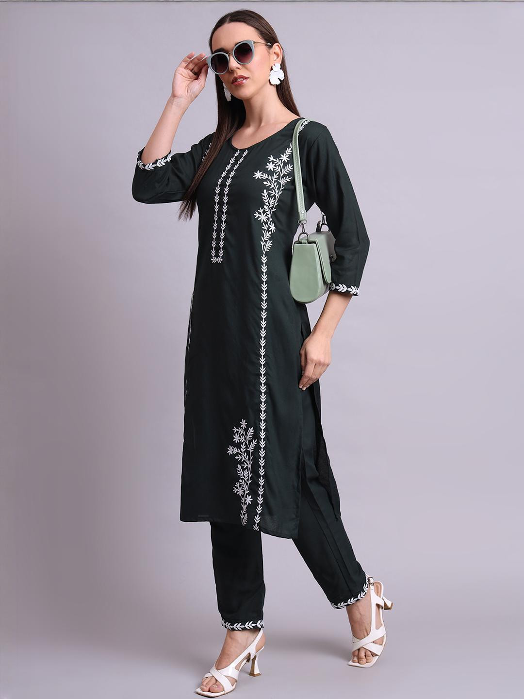 Angkor Women Floral Printed Regular Pure Cotton Kurta with Trousers