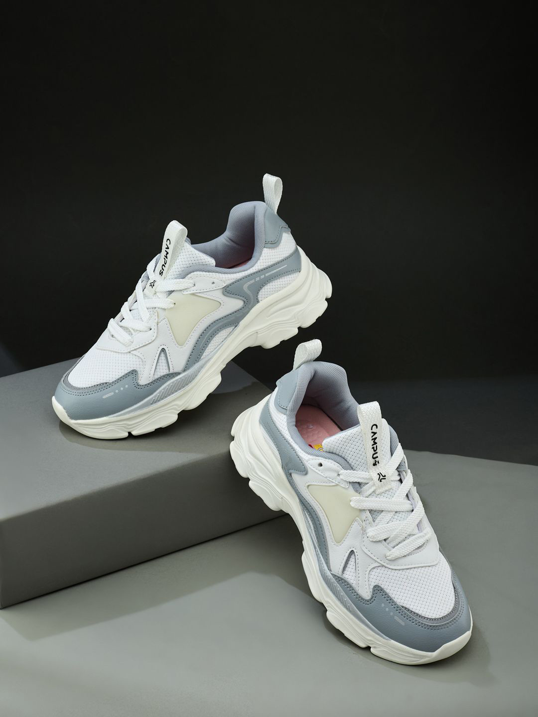 Campus Lightining Women Woven Design Sneakers