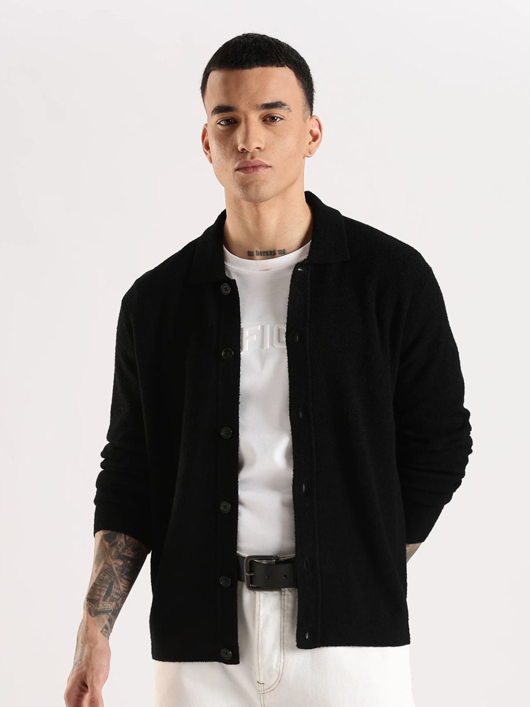 Calvin Klein Jeans Men Shirt Coller Woollen Cardigan