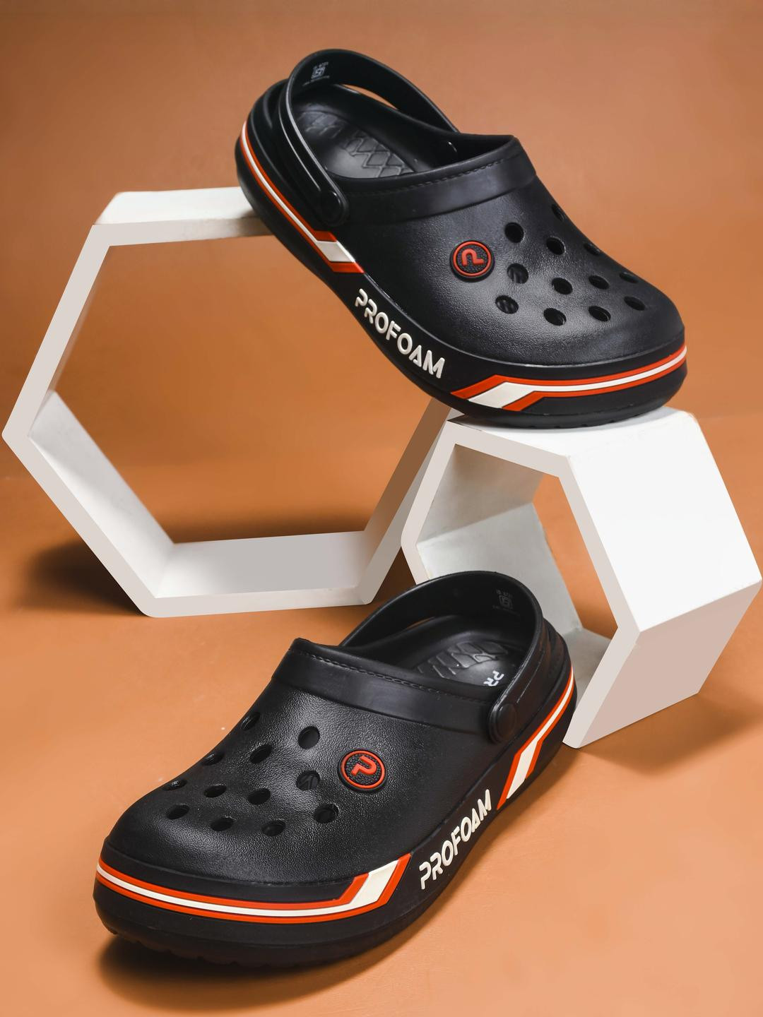 PROFOAM Men Clogs Sandals