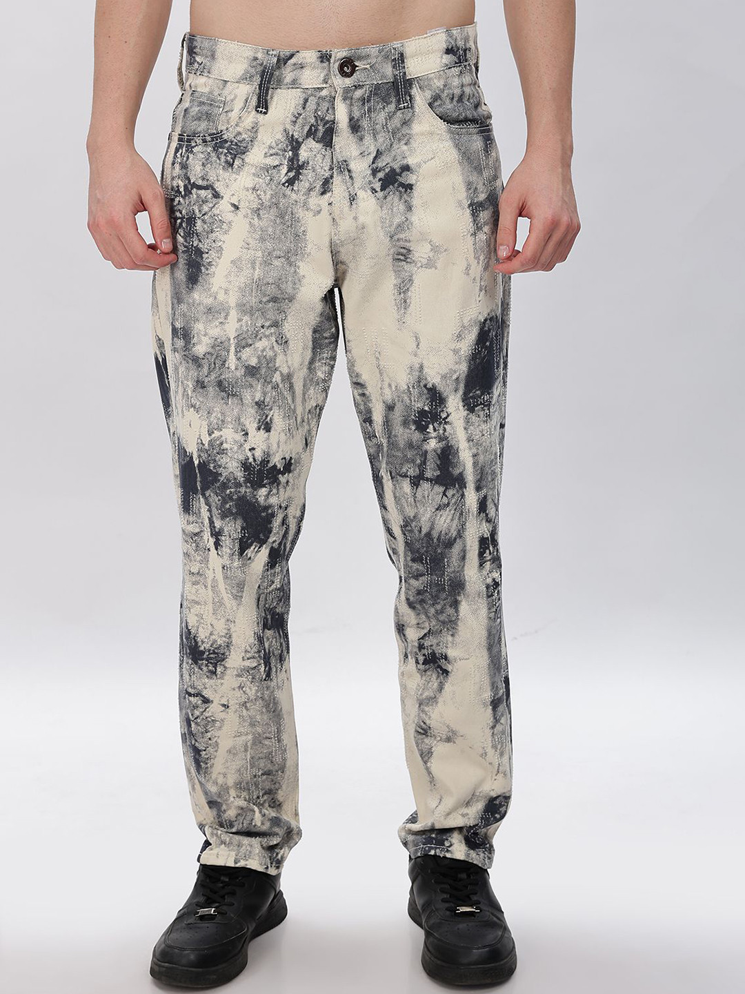 THREE DAYS Men Regular Fit Mid-Rise Future Dust Collusion Printed Cotton Jeans