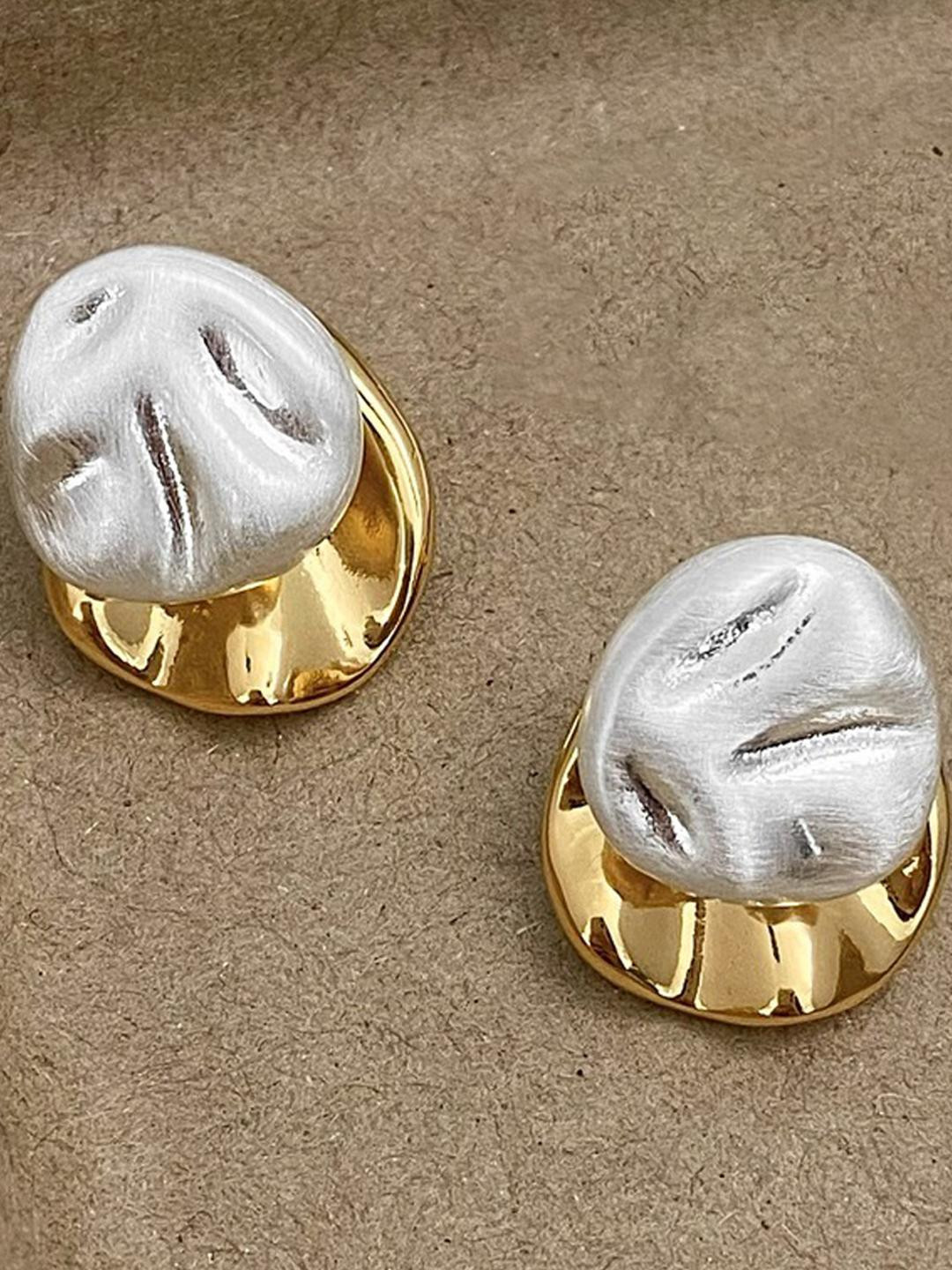 VAGHBHATT Women Textured Silver-Gold Dual Tone Abstract Stud Earrings