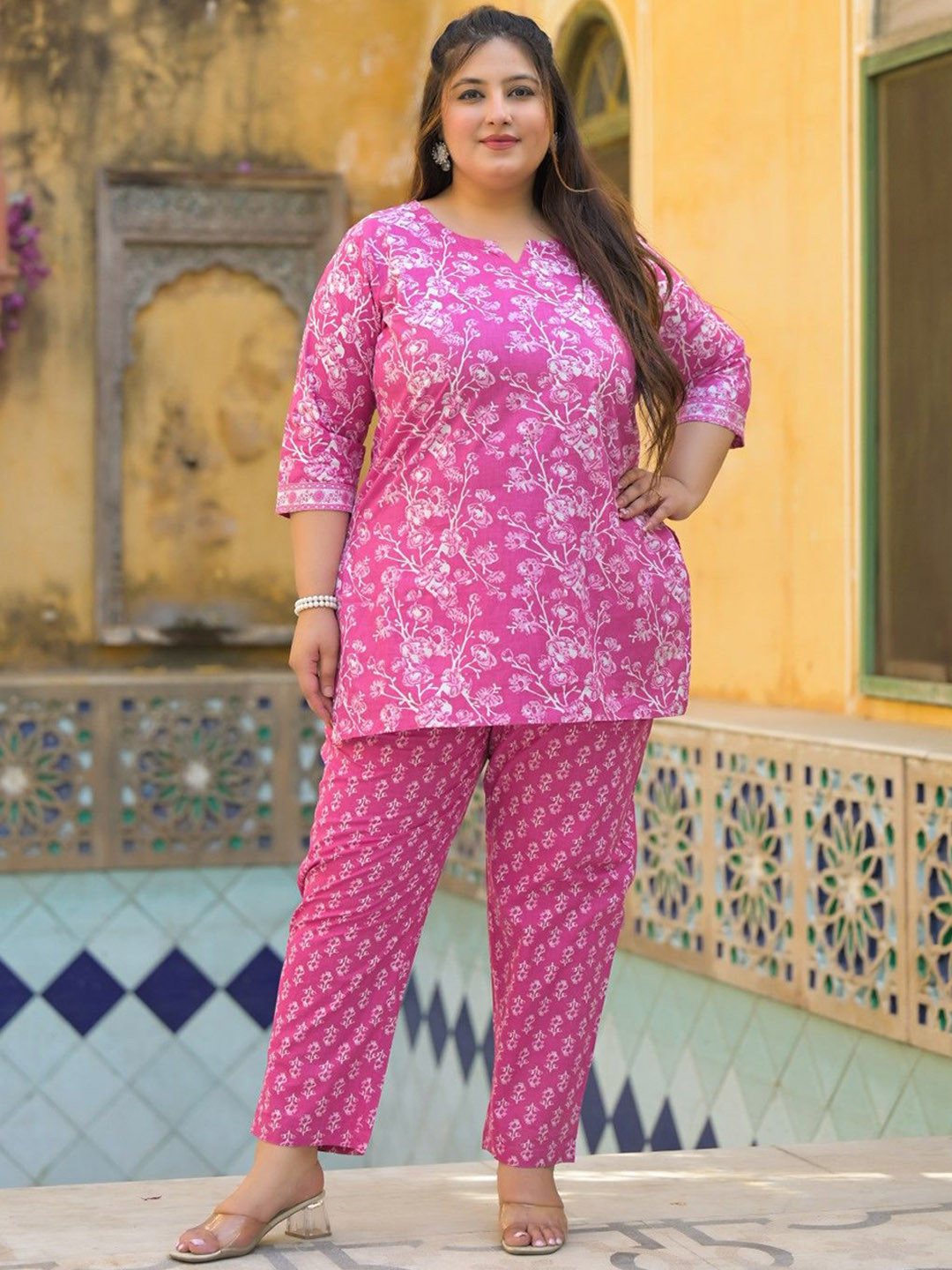 Lee Moda Printed V-Neck Three Fourth Sleeve Tunic With Trouser Co-Ords