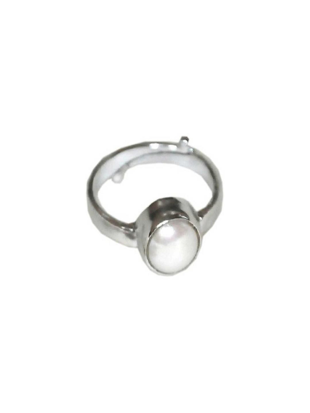 RAVIOUR LIFESTYLE Women White Ring