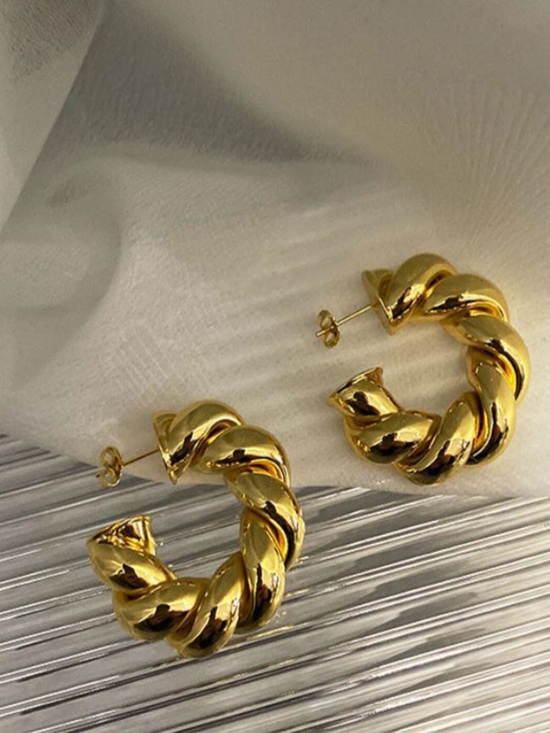 V FASHION JEWELLERY Stainless Steel Gold-Plated Chakli Circular Half Hoop Earrings