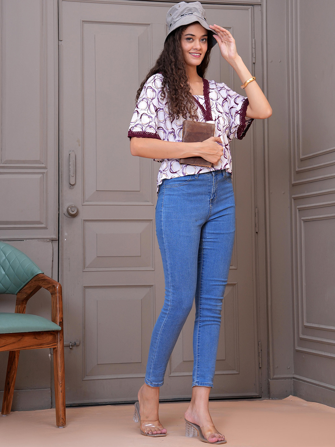 JC4U Women Geometric Printed Lace Insert V-Neck Woollen Top