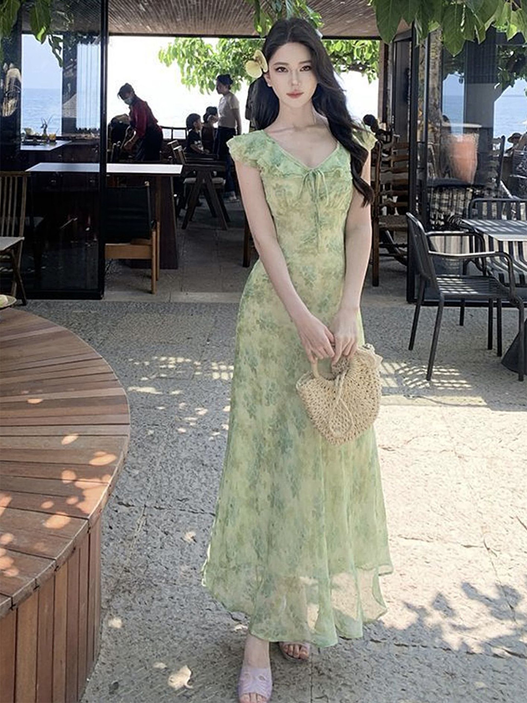 LULU & SKY Women Floral Print Toe Up Neck Maxi Dress