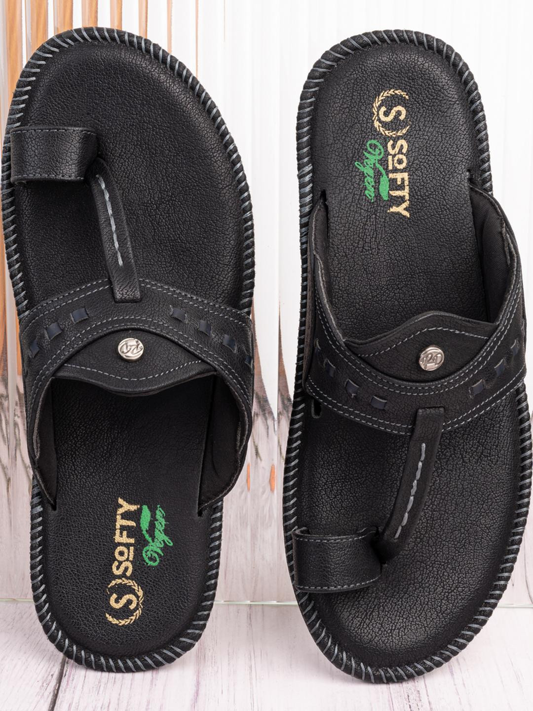 SOFTY VEGEN Men Black Ethnic Comfortable Kolhapuri Sandals