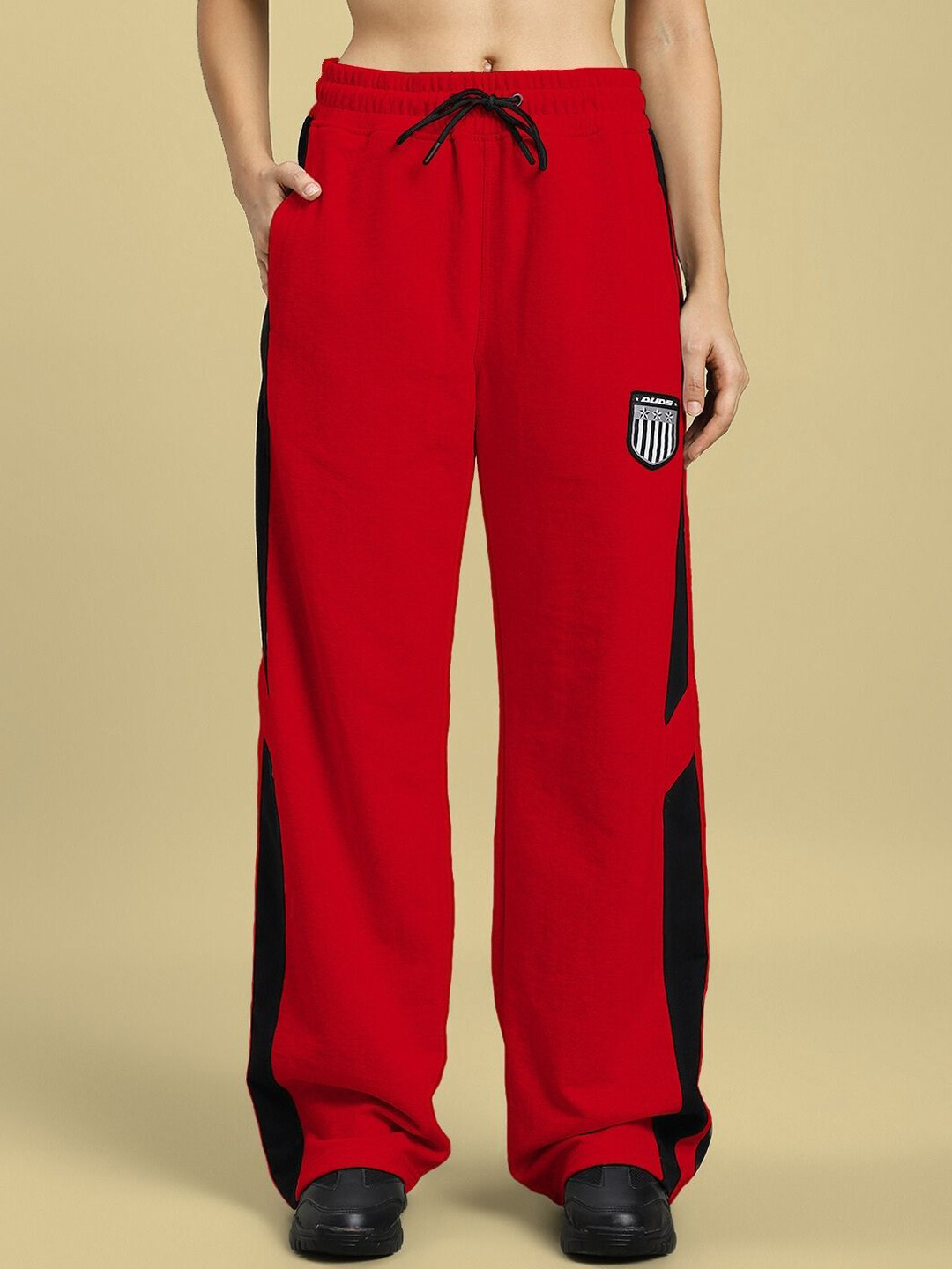 WEARDUDS Women Relaxed Fit Mid Rise Track Pants