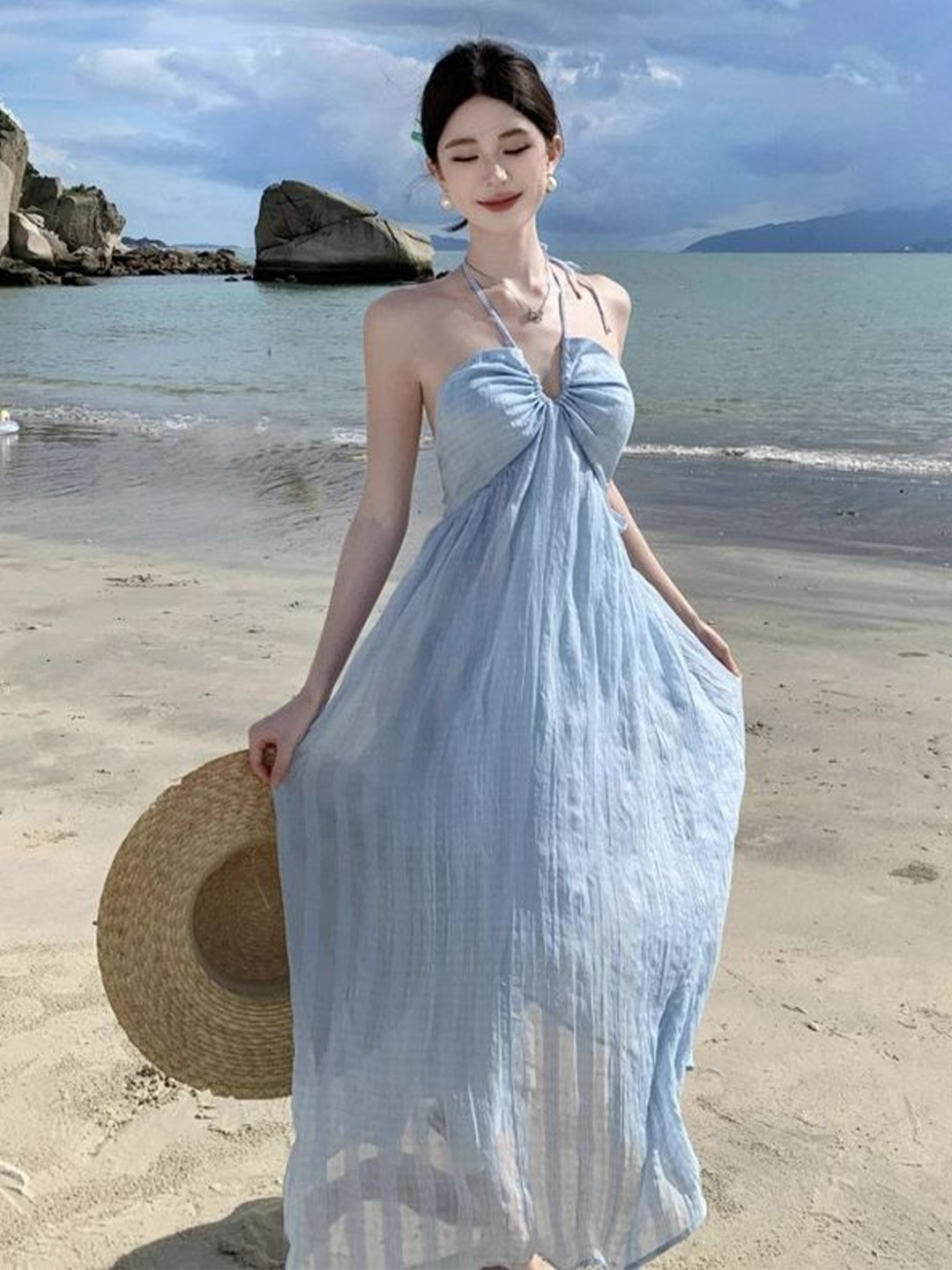 LULU & SKY Women Striped Tie-up Sleeveless Halter Neck Maxi Dress