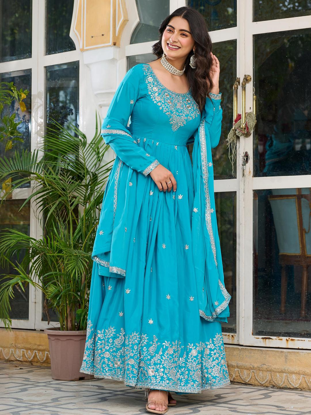 CaniBani Women Ethnic Motifs Embroidered Regular KurtaSet