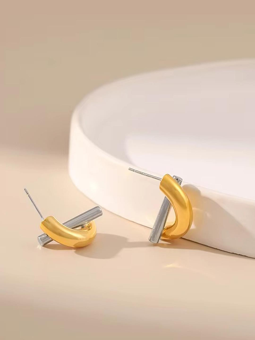 VAGHBHATT Dual-Tone Criss-Cross Stud Hoop Earrings