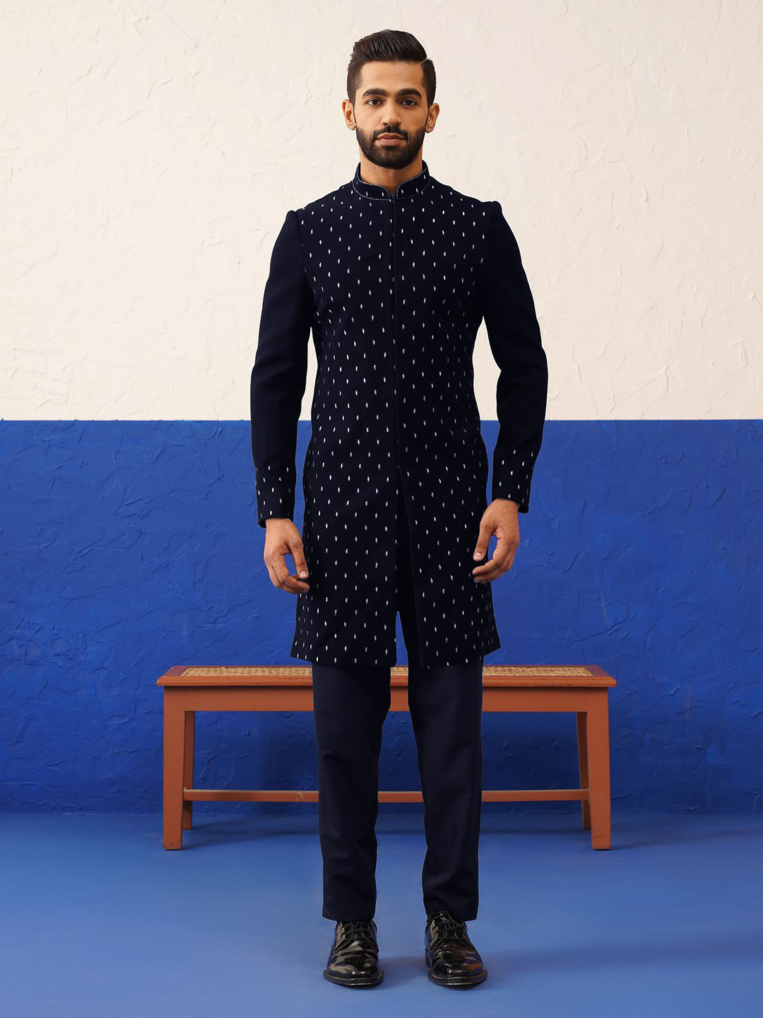 TheEthnic.Co Men Geometric Woven Design Thread Work simmer Kurta