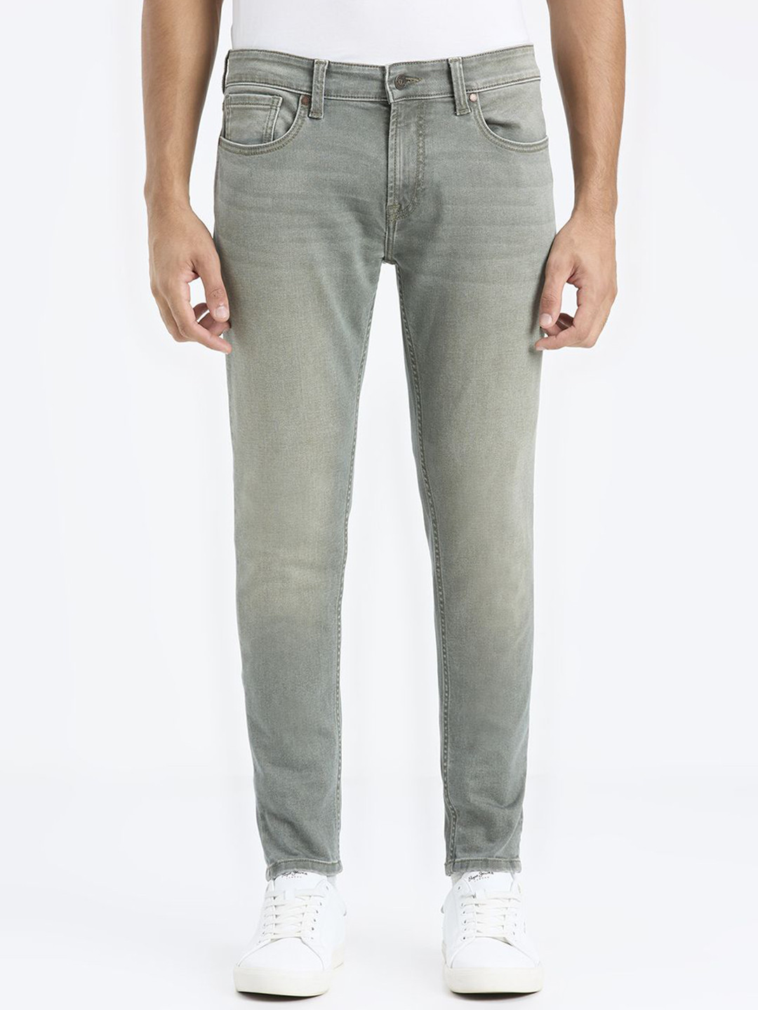 Pepe Jeans Men Oliver Skinny Fit Mid-Rise Heavy Fade Stretchable Jeans