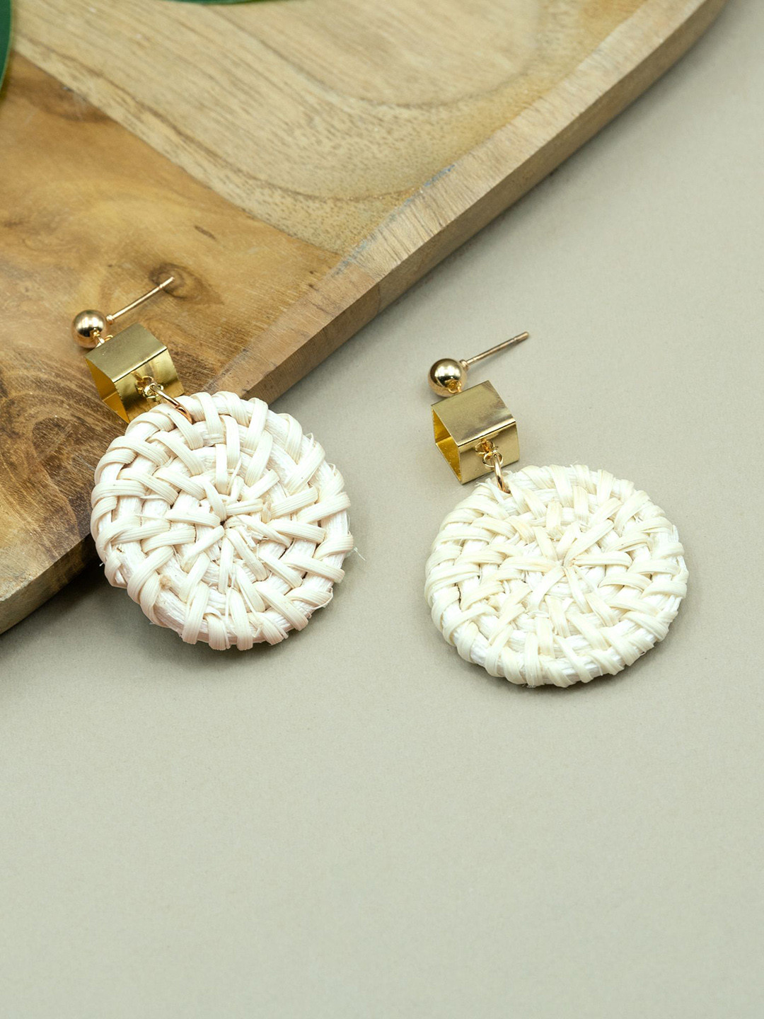 ARTKLIM Wooden Circular Drop Earrings