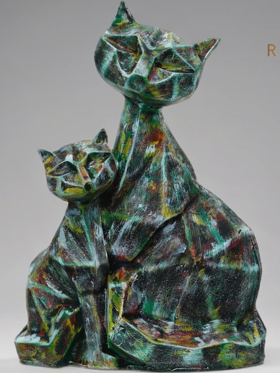 ROYALBOX Multicoloured Cat & Kitten Figurine Showpiece