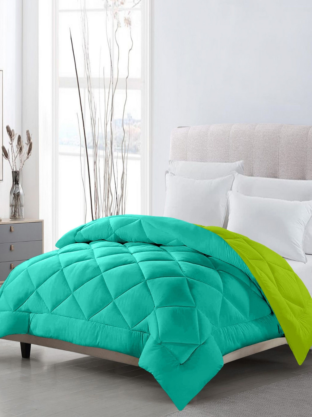 CHICERY Green & Turquoise Blue Geometric AC Room Double Bed Comforter
