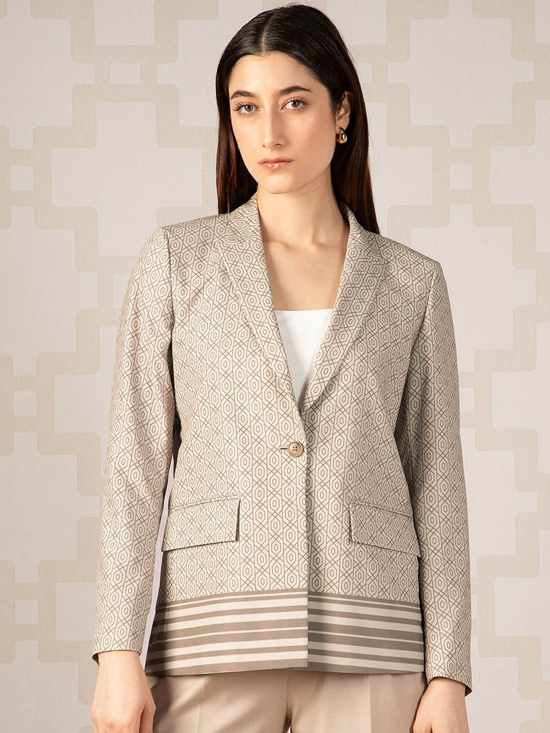 Van Heusen Woman Printed Single Breasted Formal Blazer