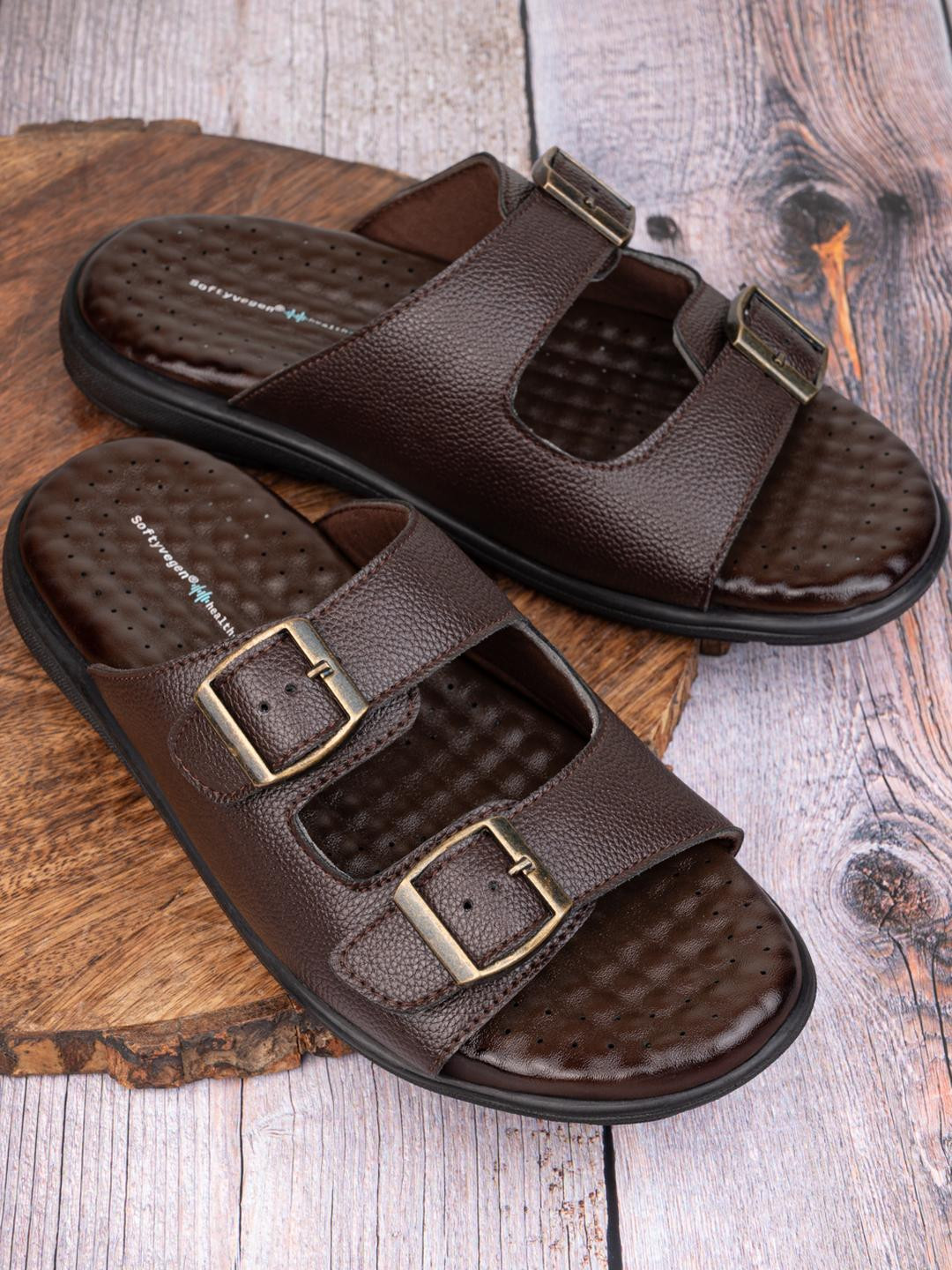 SOFTY VEGEN Men Brown Filp Flops Sandals