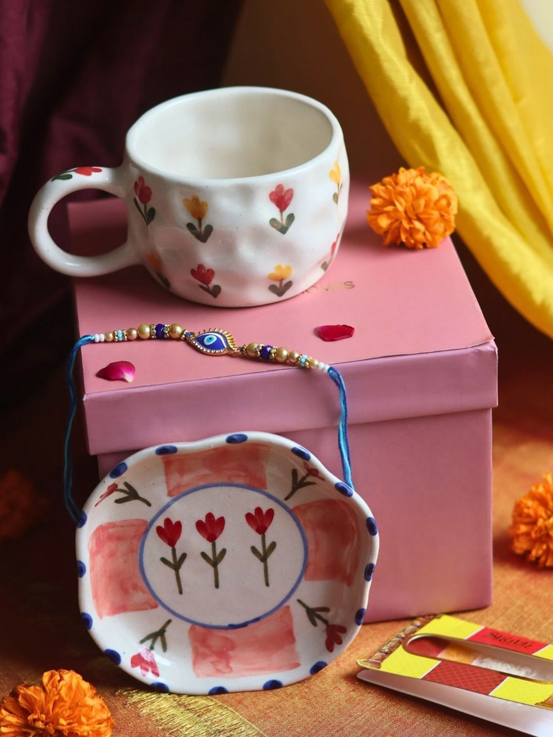 WEAVING HOMES Stone Studded & Beaded Thread Rakhi With Mug & Dessert Plate