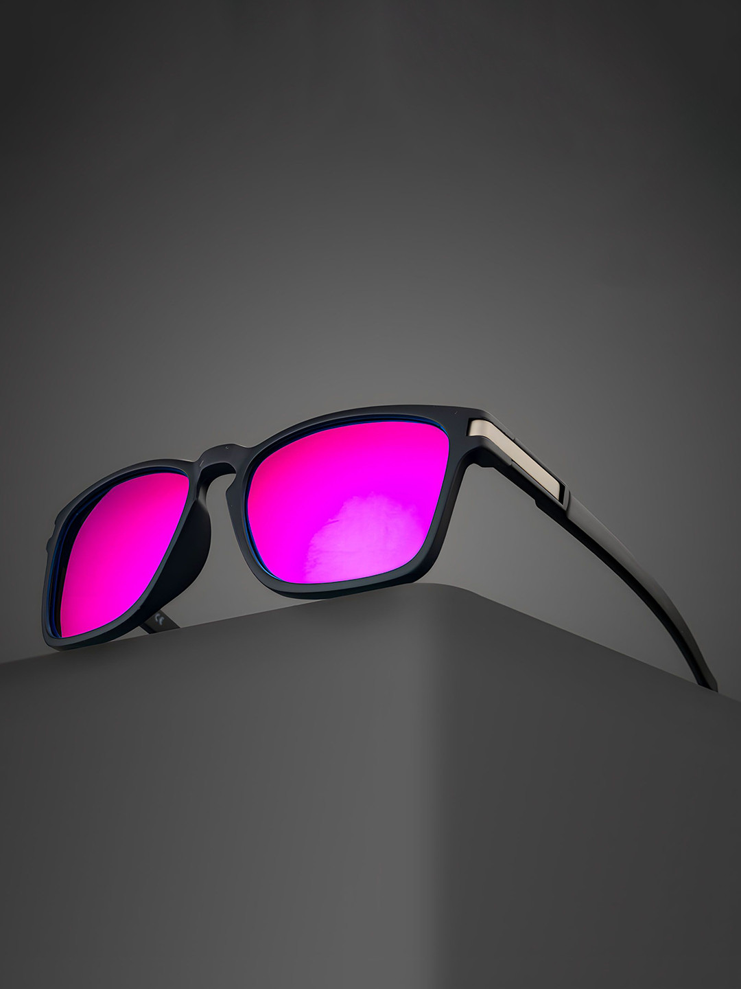 AFERELLE Unisex Purple Square Polarized Sunglasses