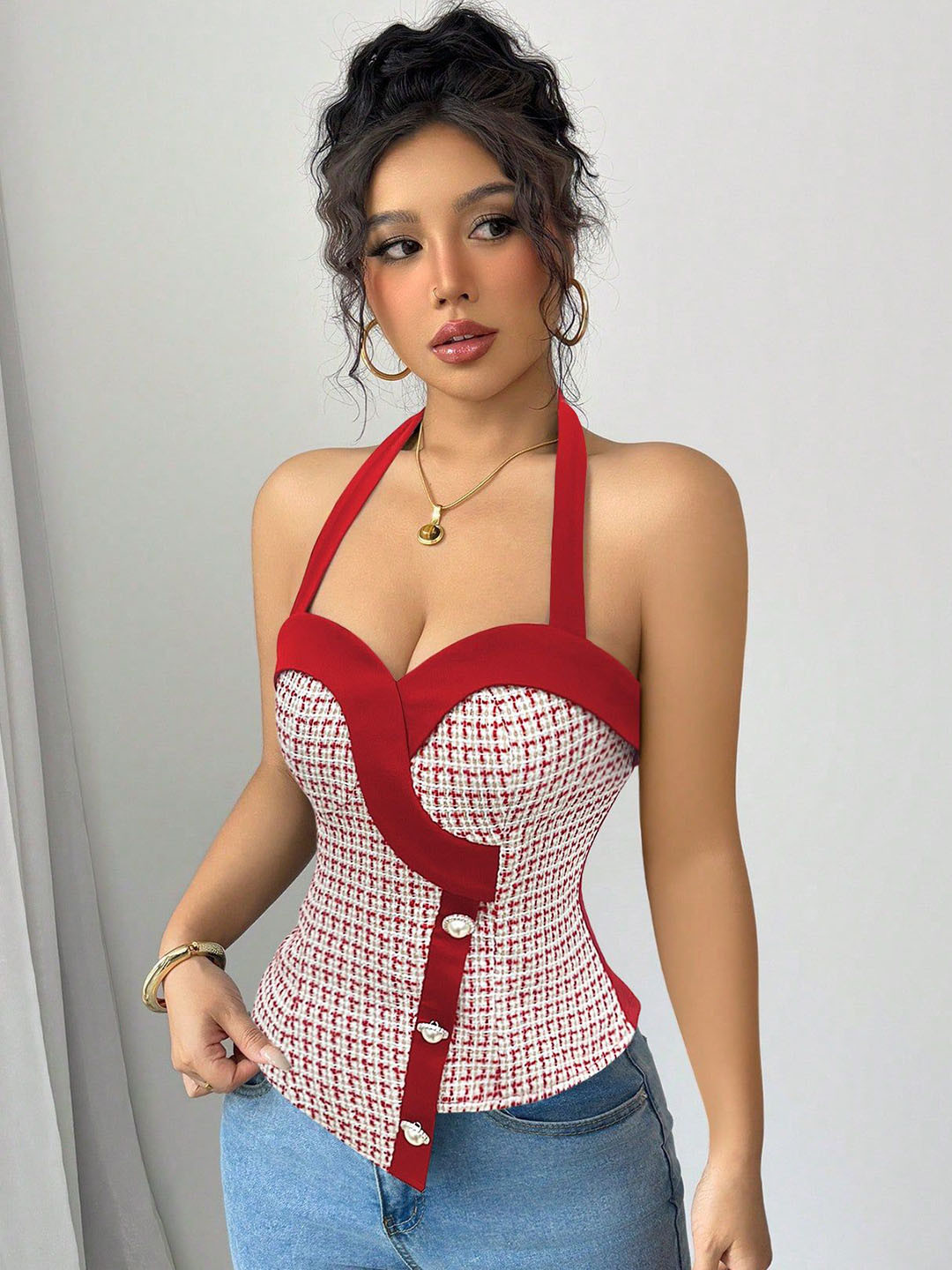 Outzidr Women Halter Neck Asymmetric Hem Top
